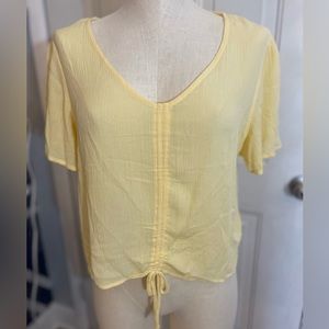 NWT Hippie Rose yellow blouse 💛 L